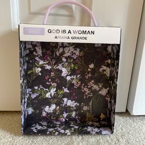 Ariana Grande display box